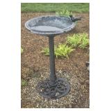 Outdoor Pedestal Bird Bath