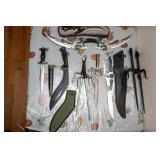 Small Daggers/Knives/Fantasy Swords-BUYERS