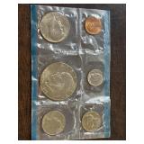 United States Mint Set 1776-1976