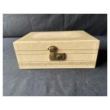 Vintage Jewelry Box / With Key
