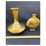 2/ Vases