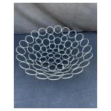 Wire fruit basket