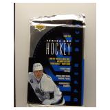 1993-94 Upper Deck Series 1 Hockey Sealed Pack
