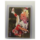 Tony Gonzalez 1998 FLeer Ultra Gold Medallion