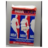 1990 Hoops Basketball Sealed Pack