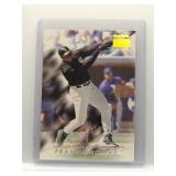 Frank Thomas 1999 Skybox Premium