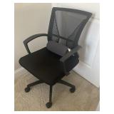 Rolling office chair vented back padded bottom