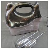Hamilton Beach Hand Mixer with Bowl Rest