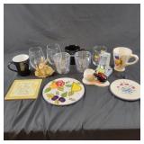 Assorted Items Lot, mugs, Trivets, I love NY block