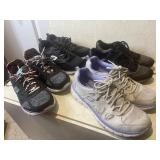 Ladies laced shoes  Sketchers size 8 coach
