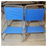 2 Folding Beach Chairs