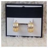 14K YG Hoop Earrings