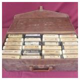 8 tracks in case - Elvis, Dolly Parton, Kenny