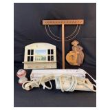 Wall hangings, 2-power surge extension cords,