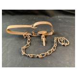 Vintage Victor foothold small animal trap