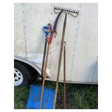 Snow shovel Metal rake Metal hook Limb hand
