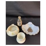 Various glass pieces ashtray etc