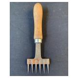 Vintage Large GILCHRIST No. 50 Ice Pick