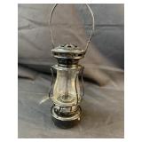 Small oil lamp Dietz Scout NY USA