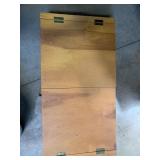 Wooden display case with shelving40Wx20.5Hx4.5D