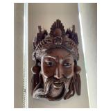 Wood carved figurine wall deco5Wx7H