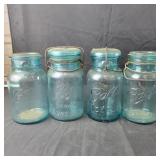 4 Blue Ball Jars 2 with glass lids, 2 no lids