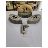 3 Sad Irons and Mount