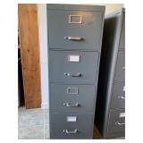 Metal 4 drawer filing cabinet18Wx52Hx26D