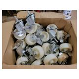 Box of Medium Castors