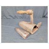 Vintage Box Iron w/ Slug