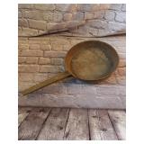 Cast Iron Pan with Legs