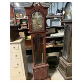 Grandfather Clock15.5Wx69Hx9D has broken Finial