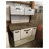 Vintage cook stove. Great condition