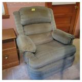 Recliner 37"Wx38.5"Tx36"D