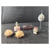 Shells, cardinal hanging ornament, precious