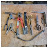 Nox lot of tools - bilt cutters, vise grip, pry