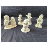 Snowbabies lot of 4