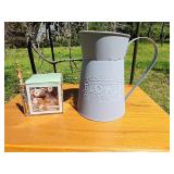 Metal flower decor, notepad