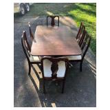 Dining Room Table and 6 Chairs 60"Wx29.5"Tx40"