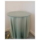 Side table with removeable glass top 25.5 x 24