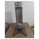 Presto Quartz Heater 30.5 tall. Does come on.
