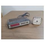 Vintage transcend AM/FM ELECTRONIC CLOCK RADIO