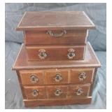 Vintage wood music jewelry box. Missing figurine