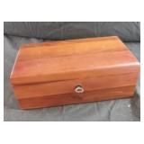 Lane Furniture wood jewelry box with a lock and