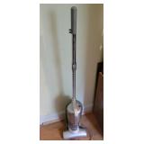 Euro Pro Light weight Vac