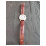 Ladies Quartz watch with leather band