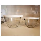 Pampered chef large covered measuring cups