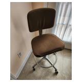 18x35x14 cramer swivel adjustable chair