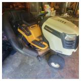 Cub Cadet LTX 1040 showing 637.9 hrs