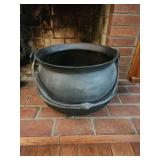 Cast iron cauldron